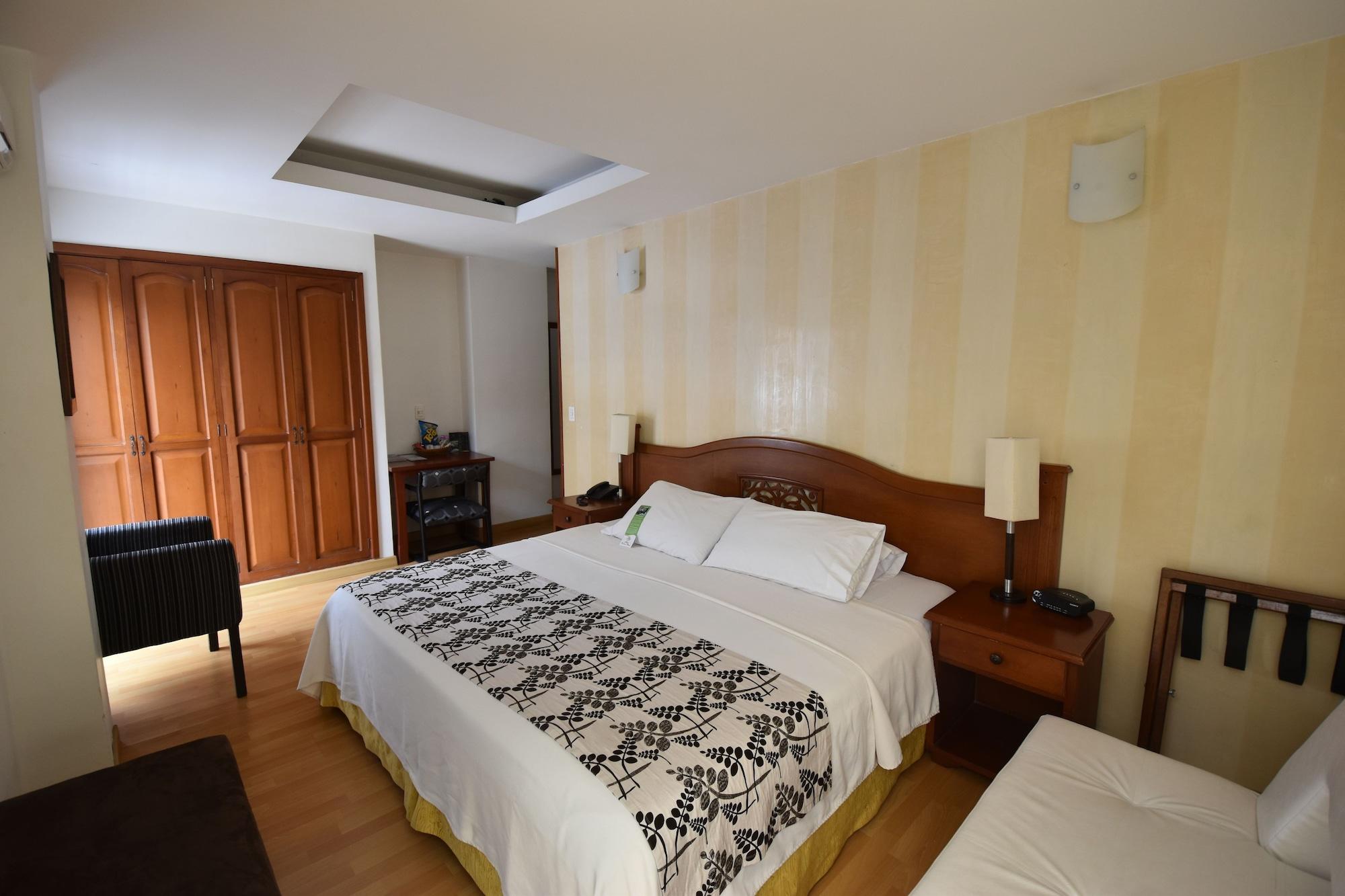 Hotel Bolivar Plaza Armenia  Zewnętrze zdjęcie